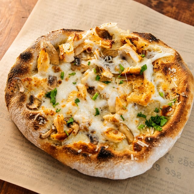 Chicken Mushroom Alfredo Pizza.